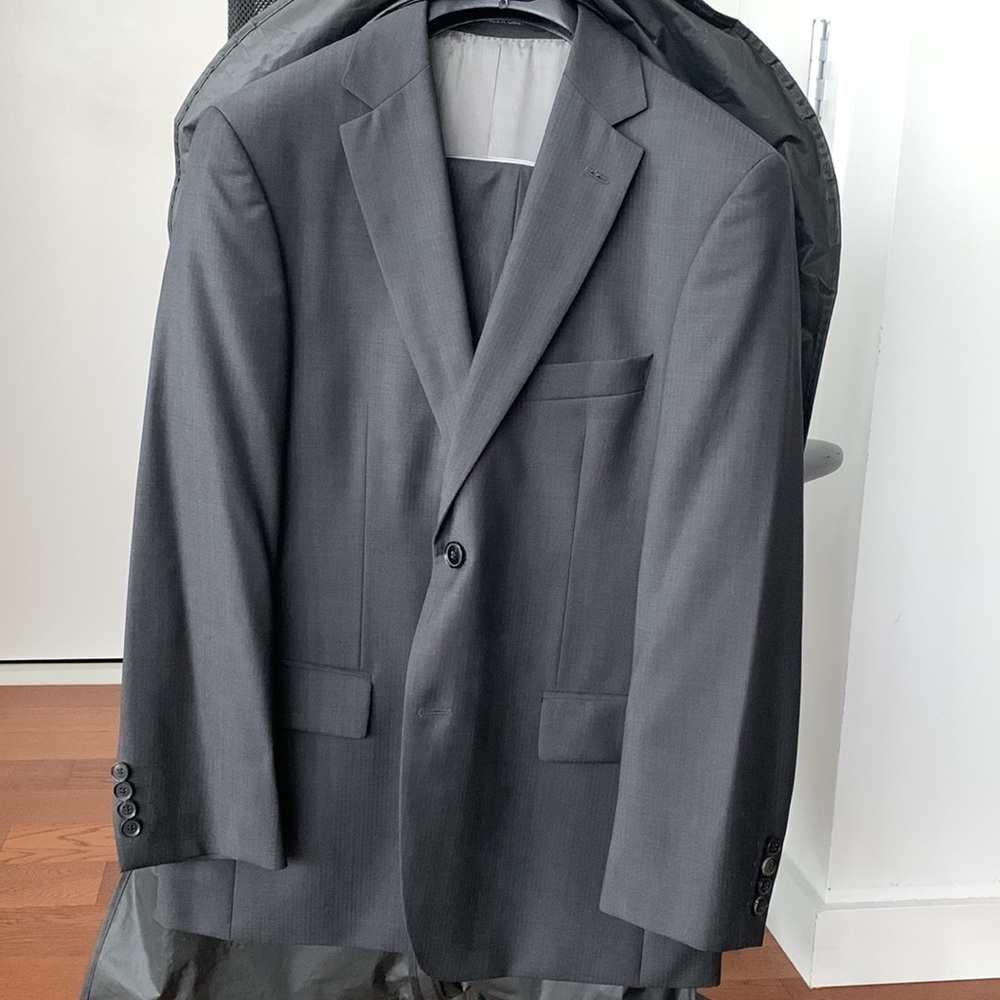 Hugo Boss Men’s Grey Regular Fit Suit Set